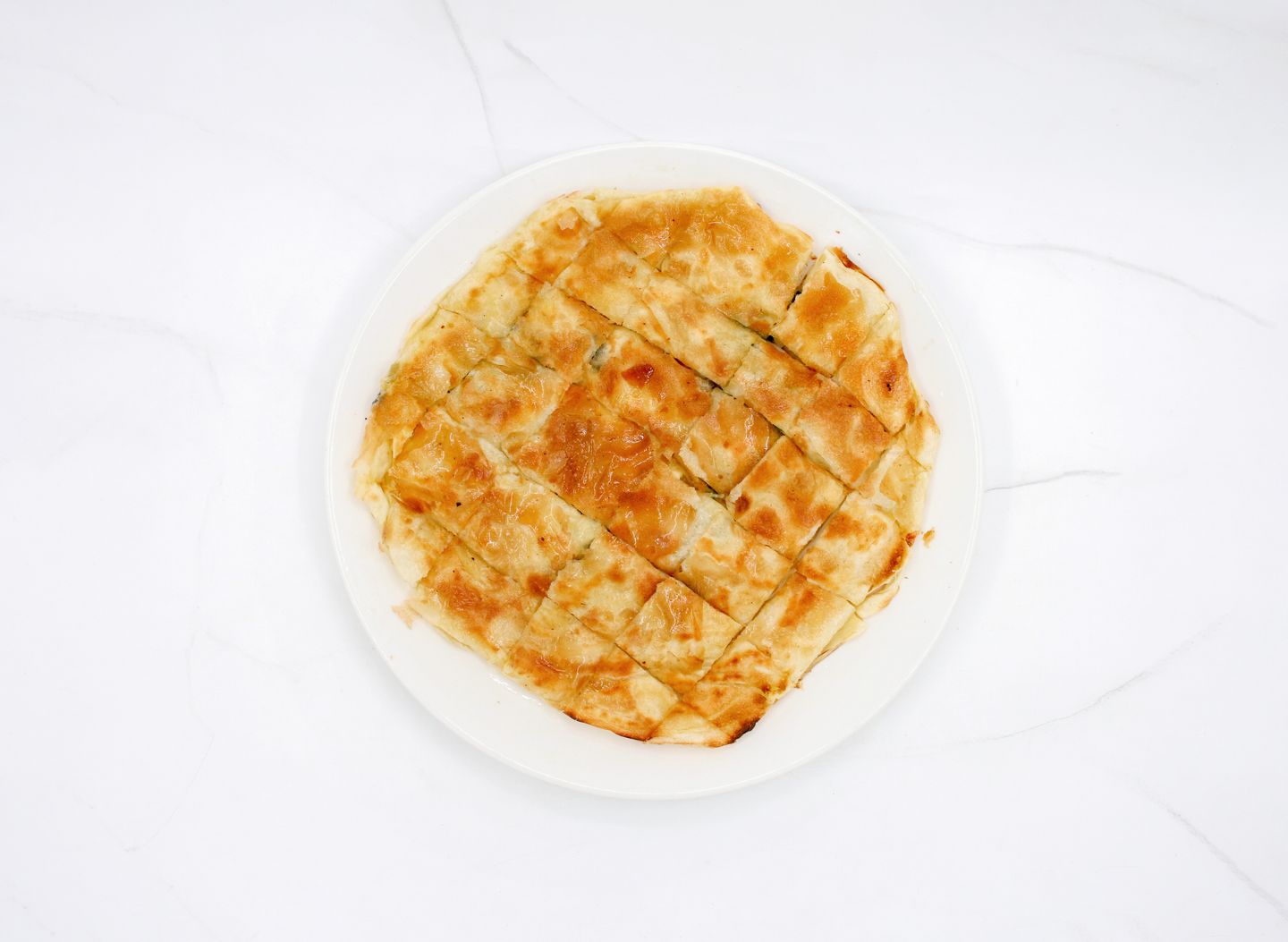 Labneh With Honey Meshaltet