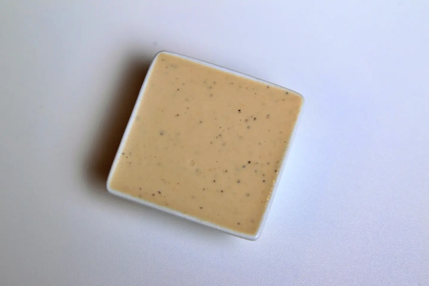 علبة طحينة