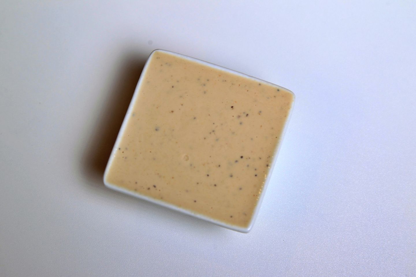 علبة طحينة