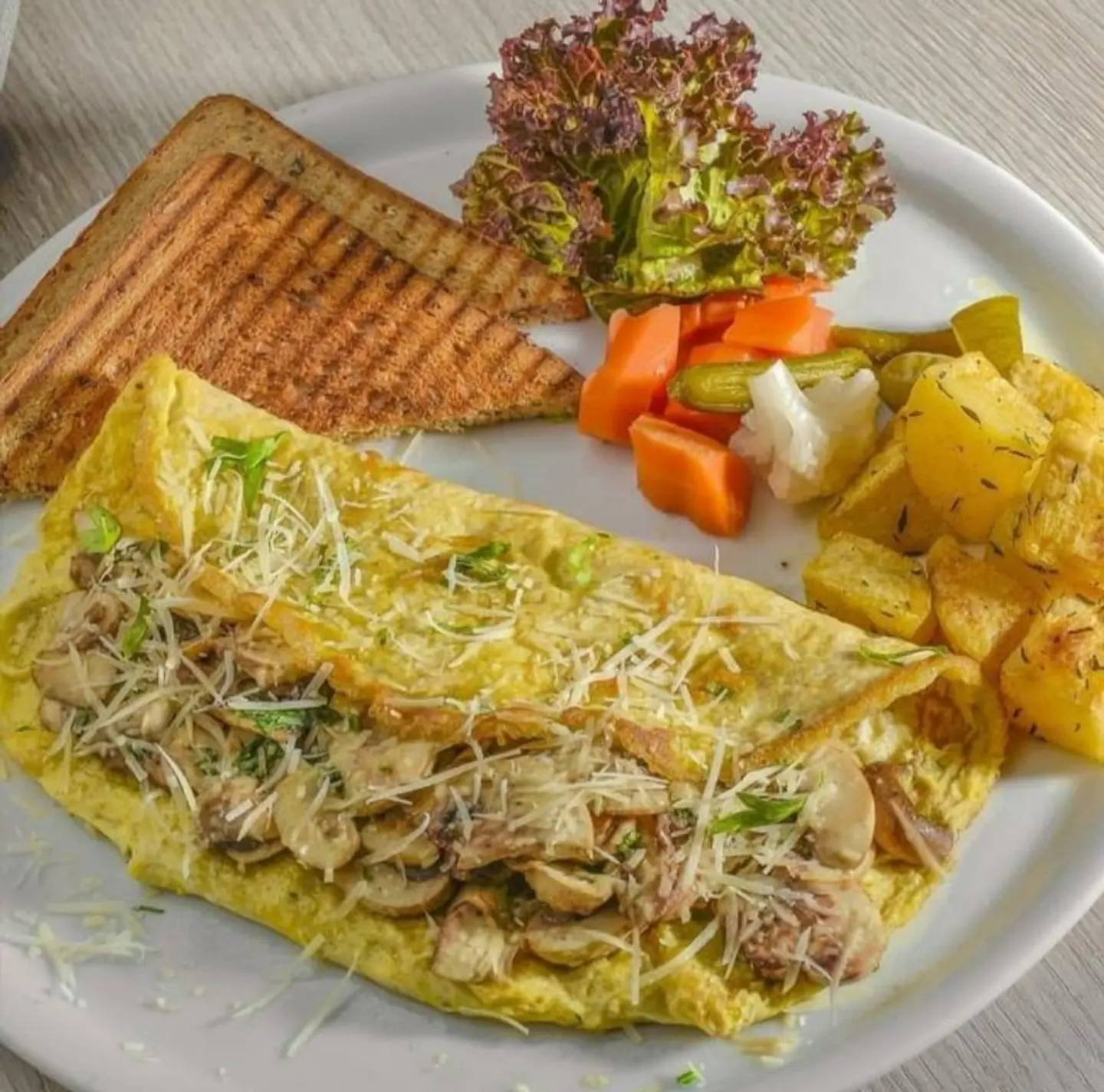 Mushroom Omelette