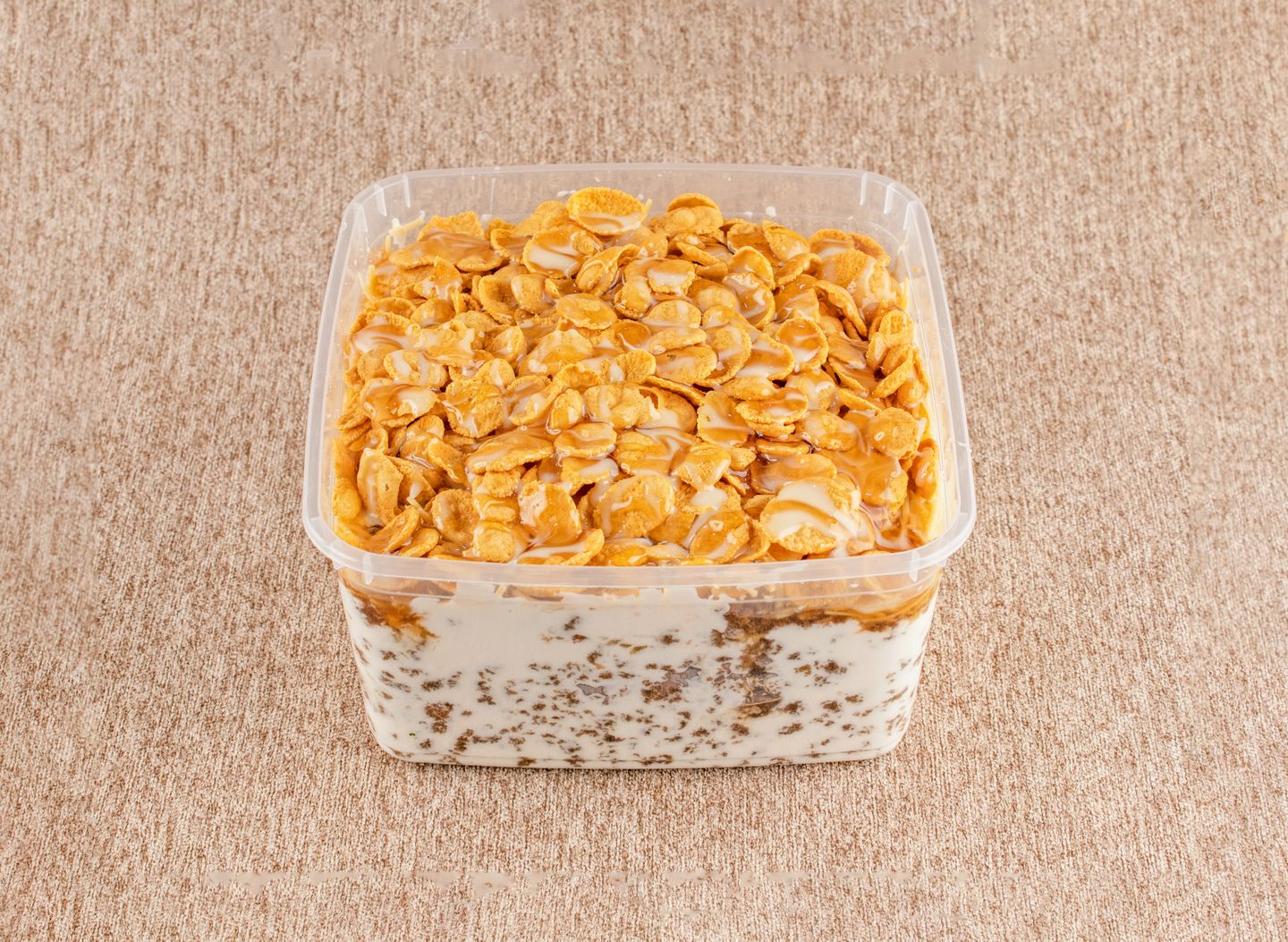 عريكة فاخر عائلة