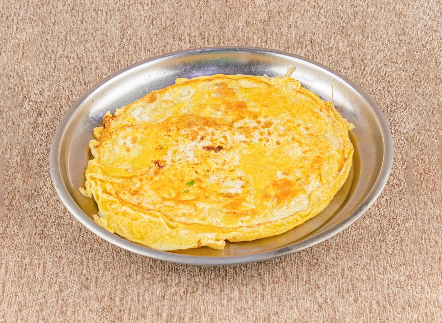 بيض سادة