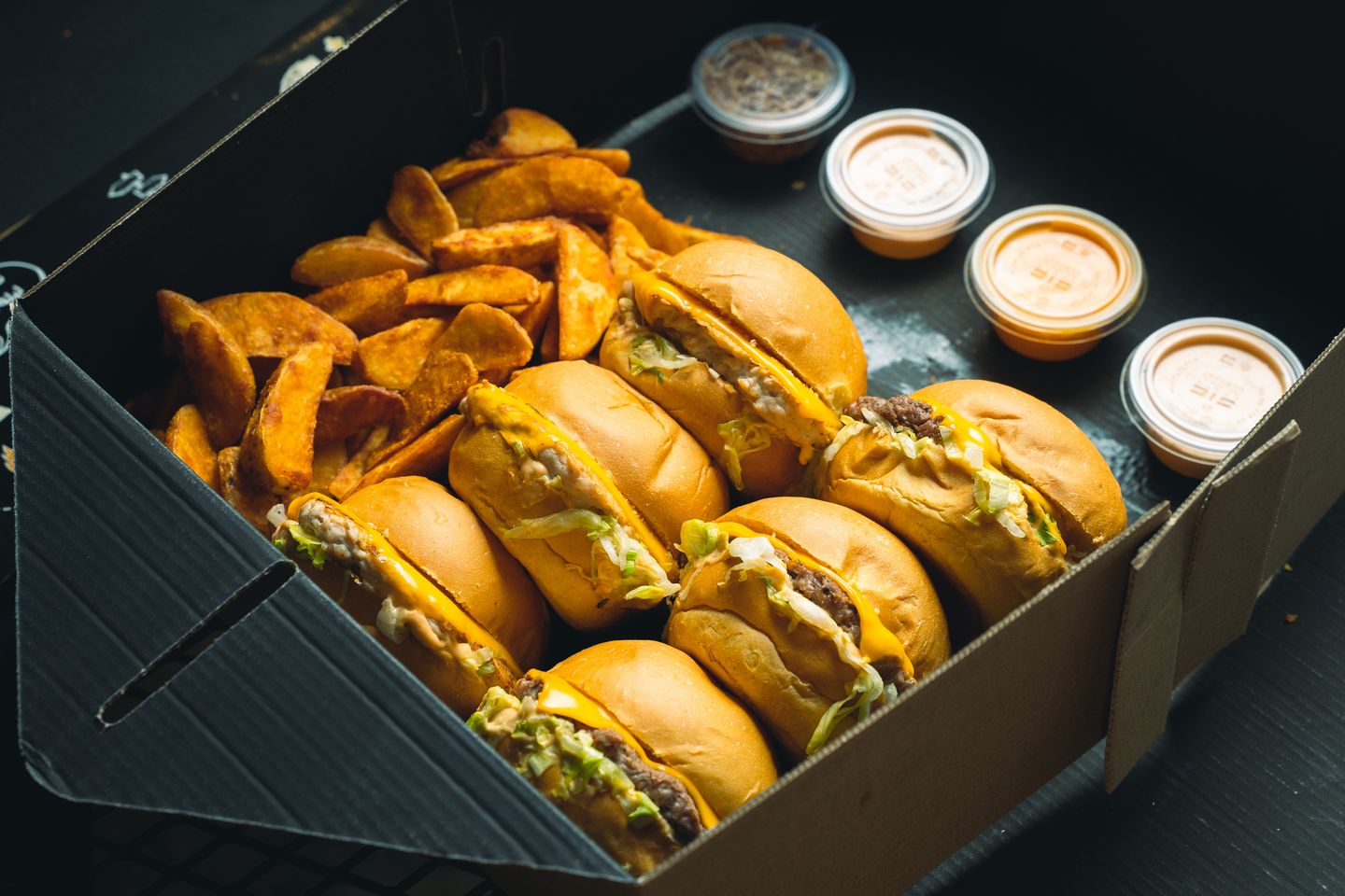 Box Of 6 Chicken Burgers