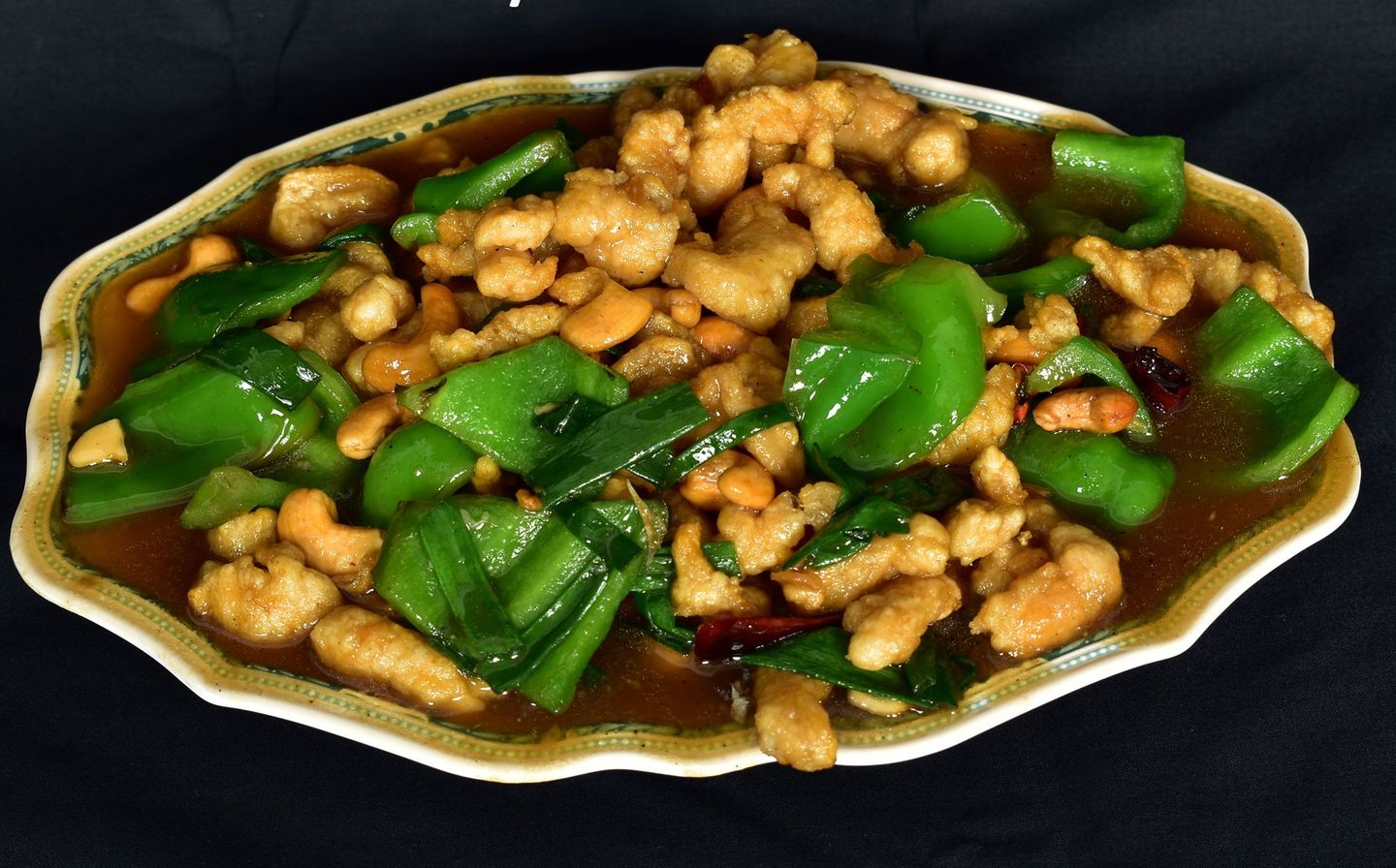 Chicken With Cashew