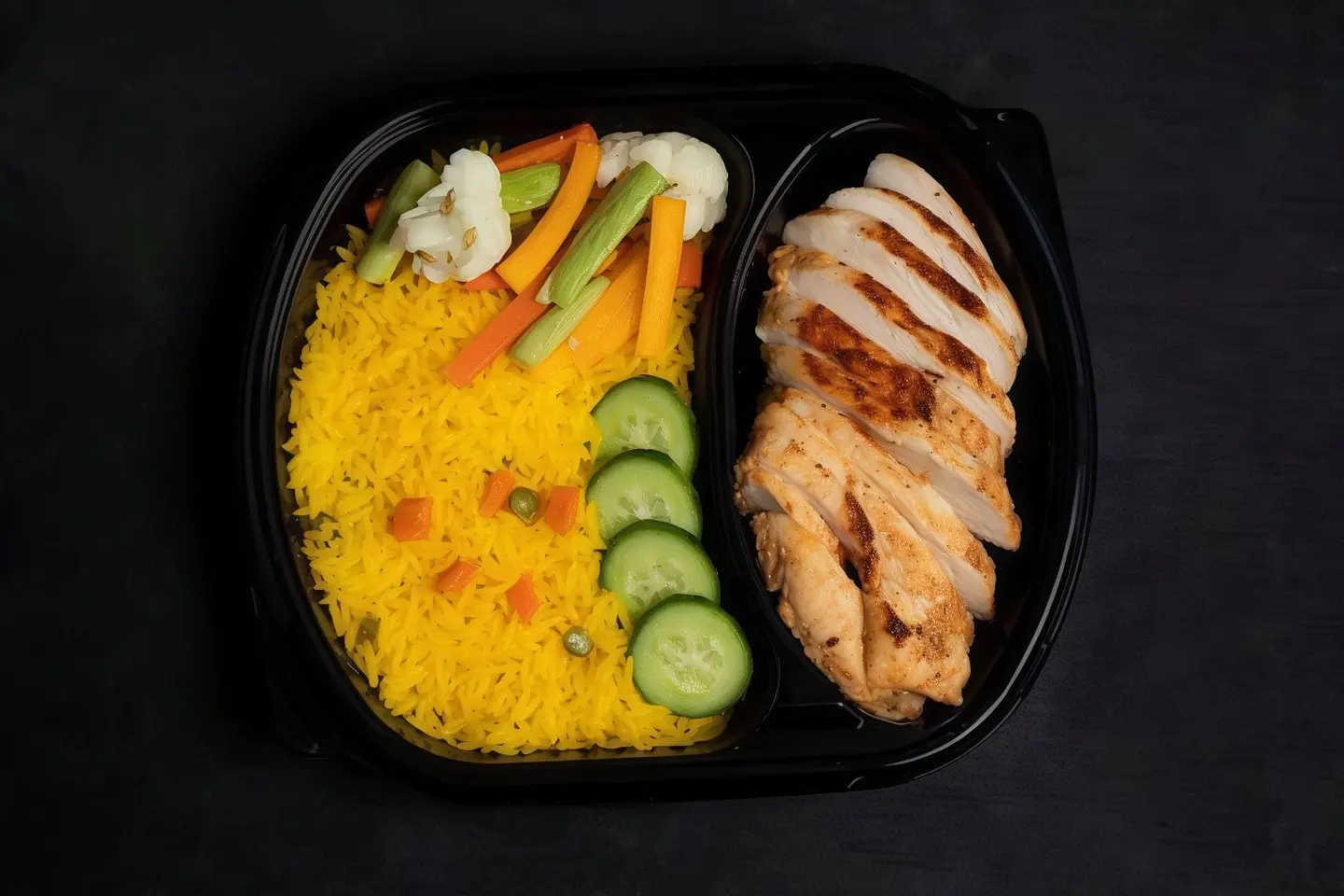 أرز مع دجاج سبايسي