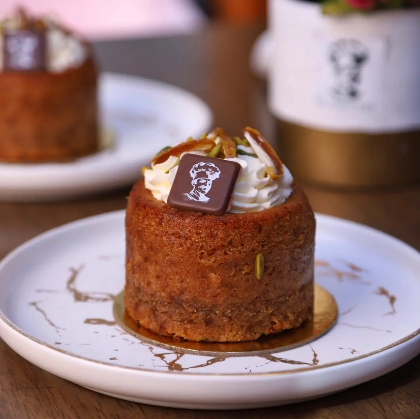 Dates Pudding With Tahini