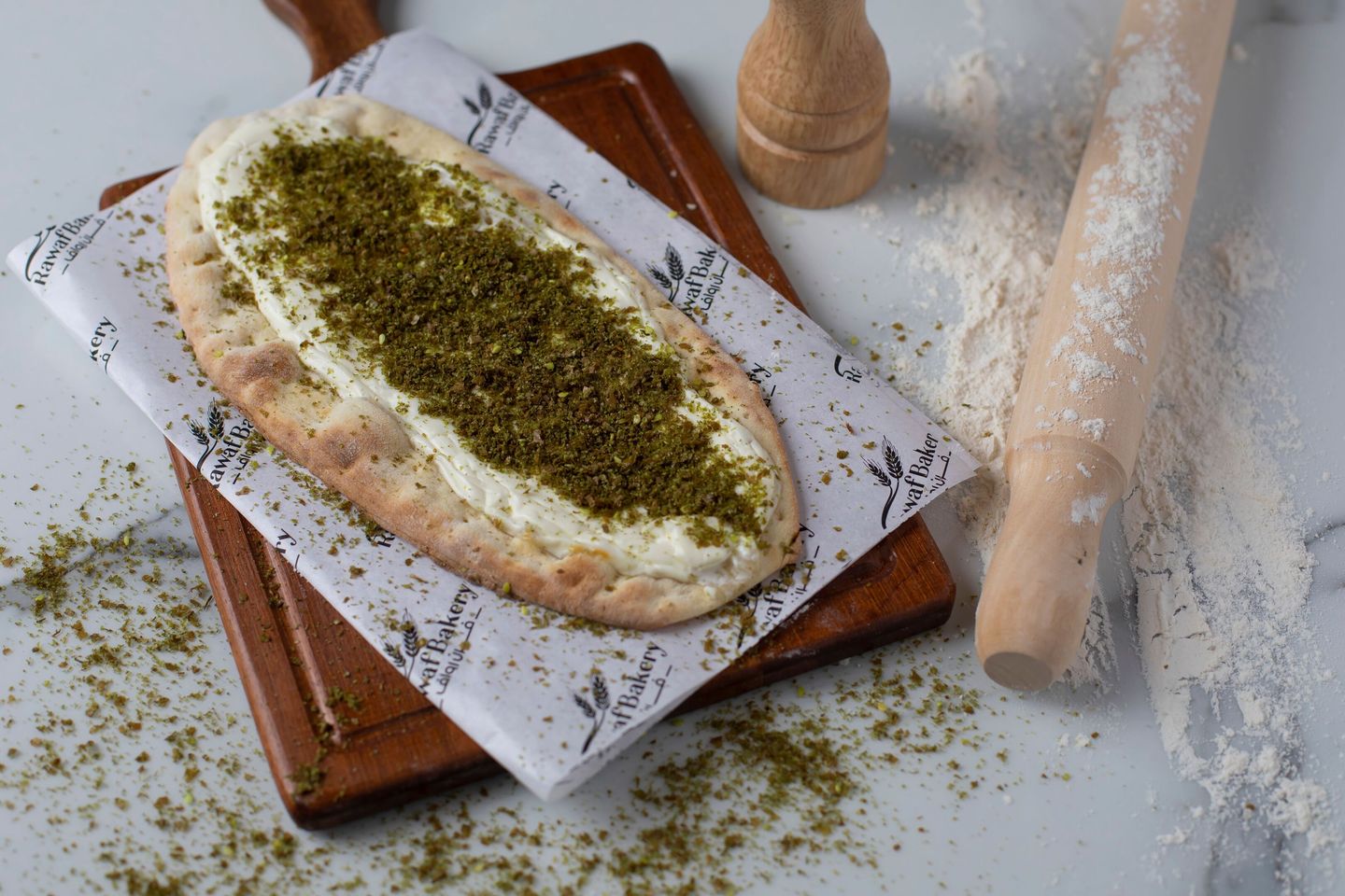 منقوشة لبنة زعتر