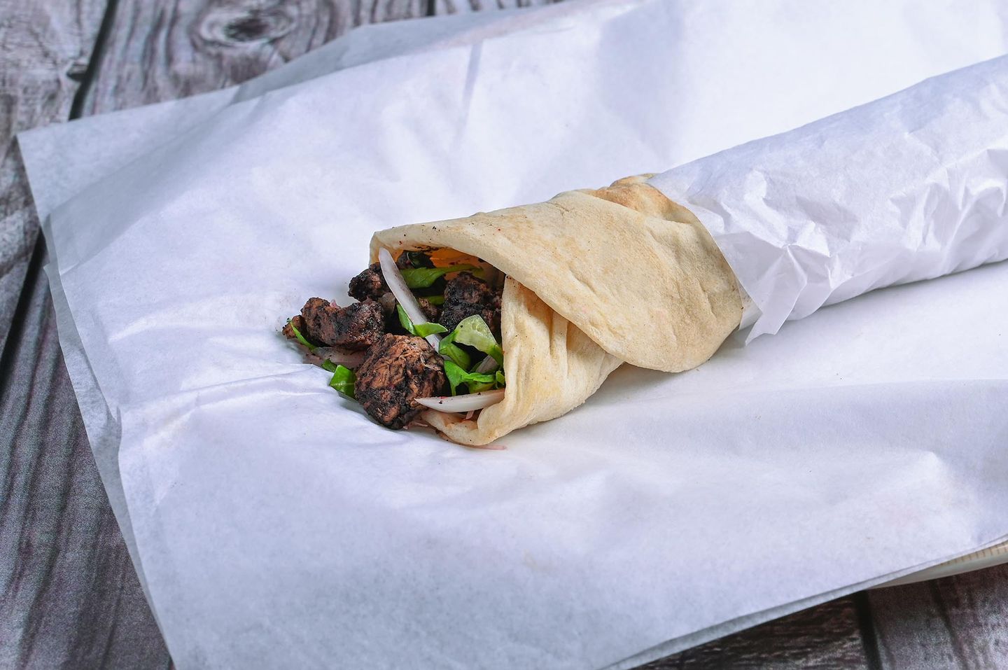 Tikka Lomi Sandwich