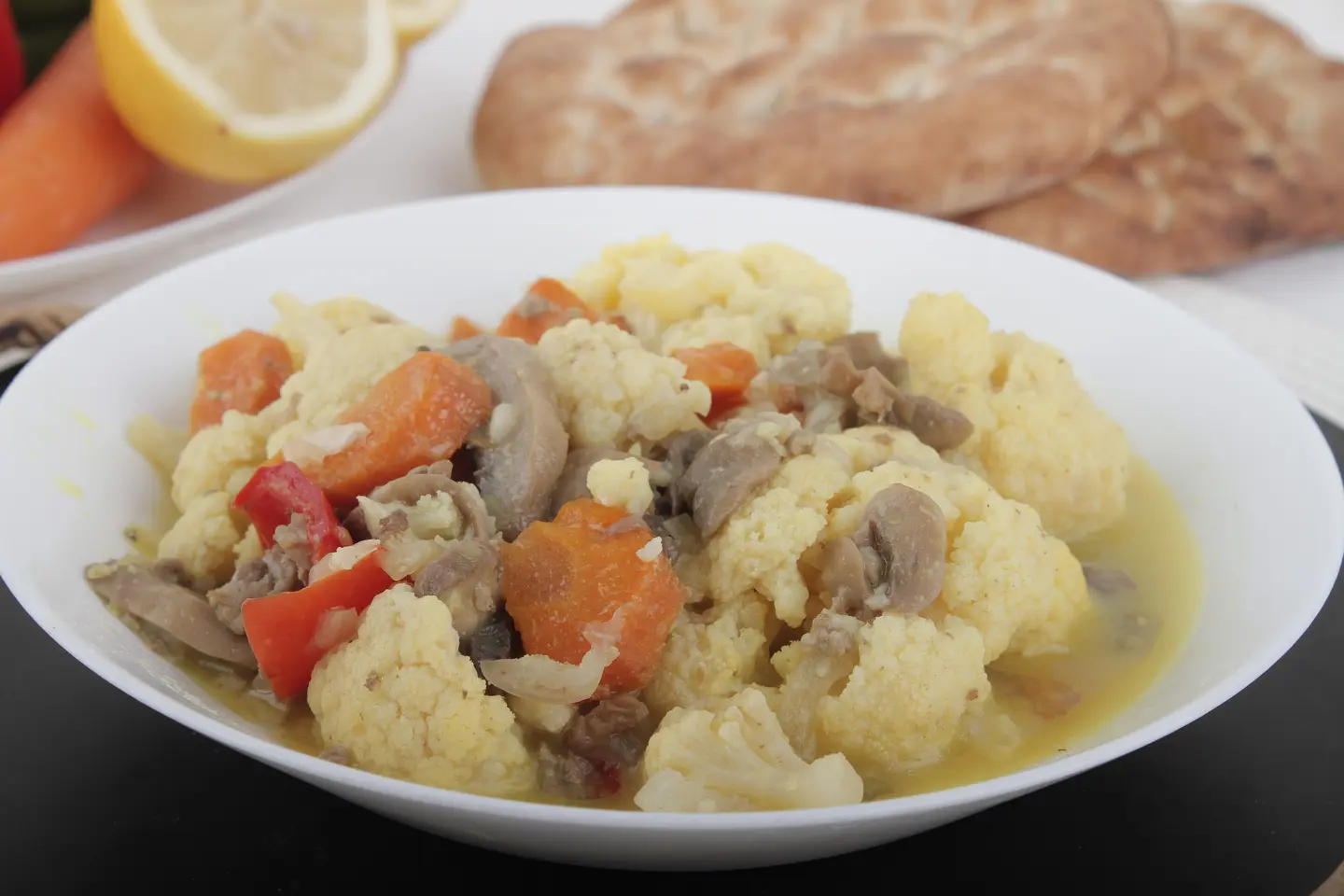 زهرة مع الخضروات و اللحم المفروم