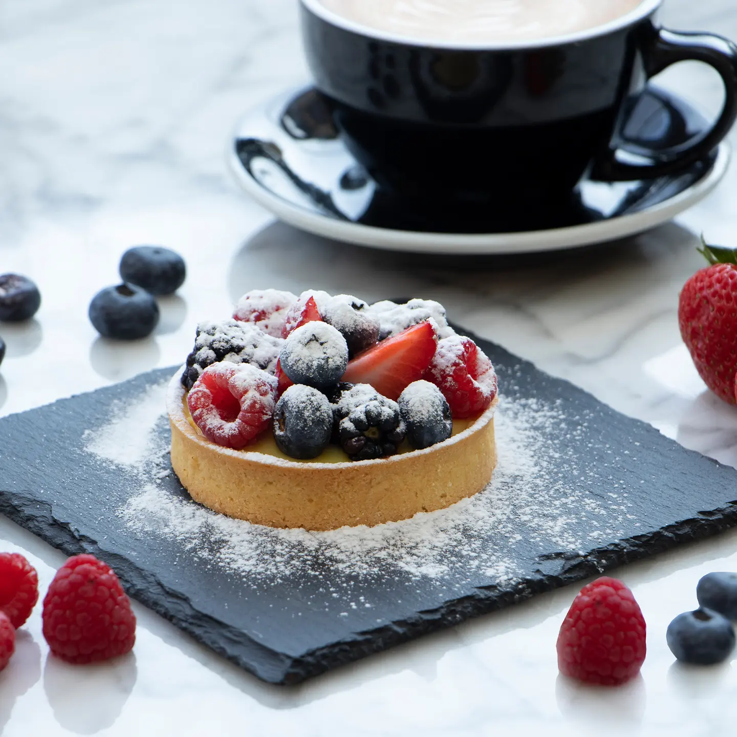 Mixe Berry Tart