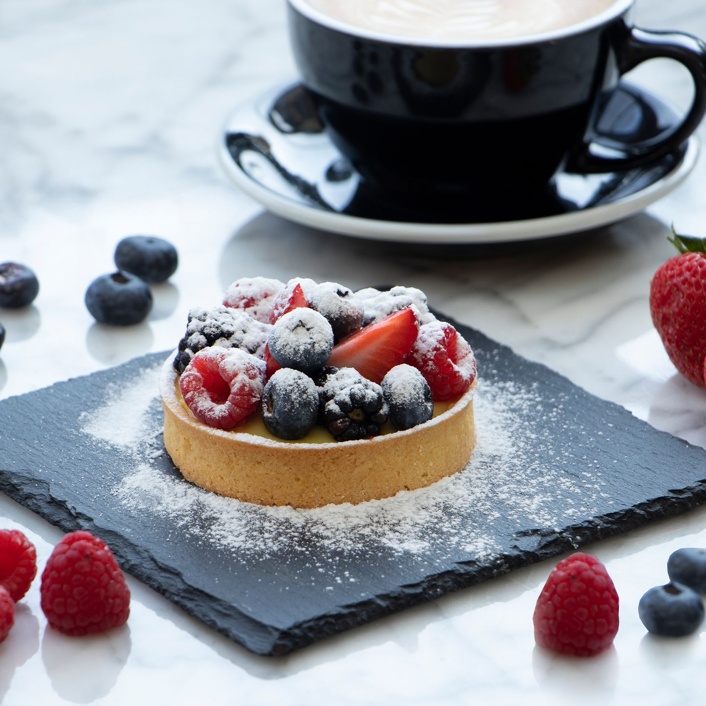 Mixe Berry Tart