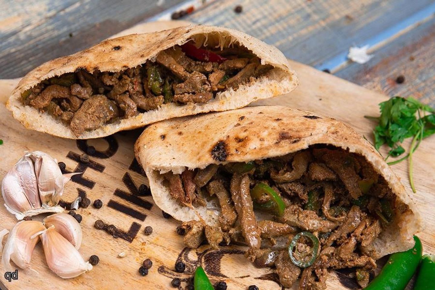 ساندوتش كبده صغير