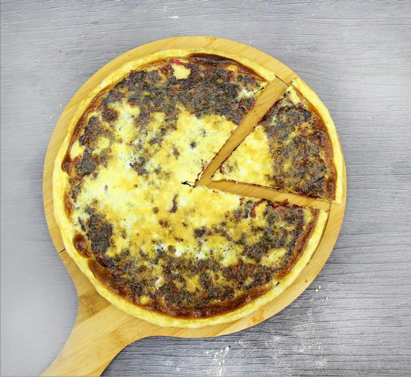 Spinach Pie With Cheese And Eggs
