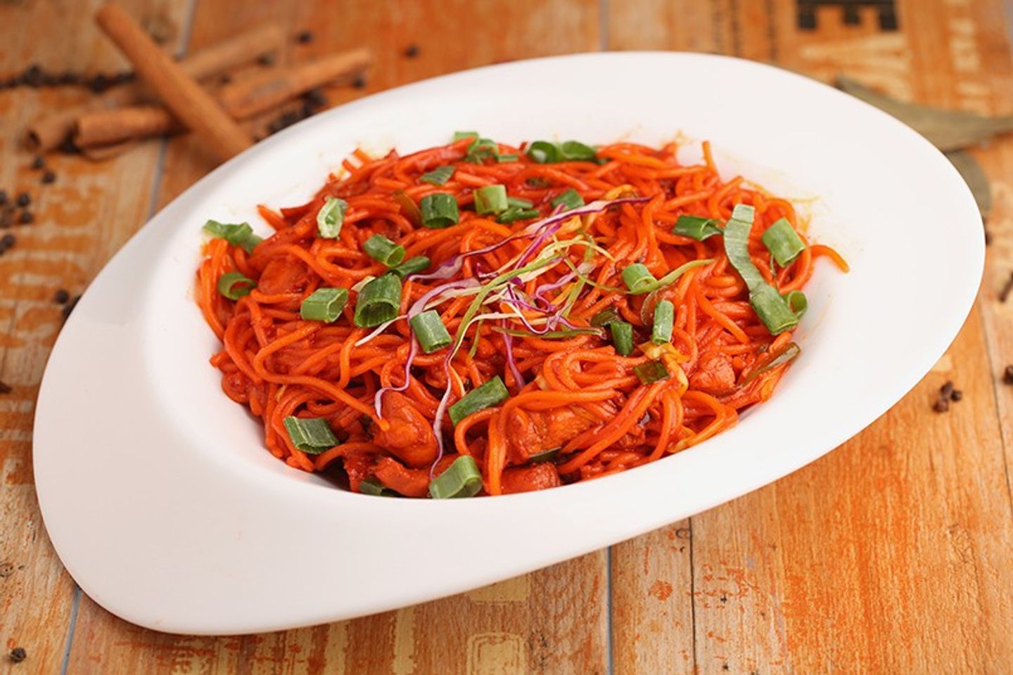 Hakka Noodles With Vegetables