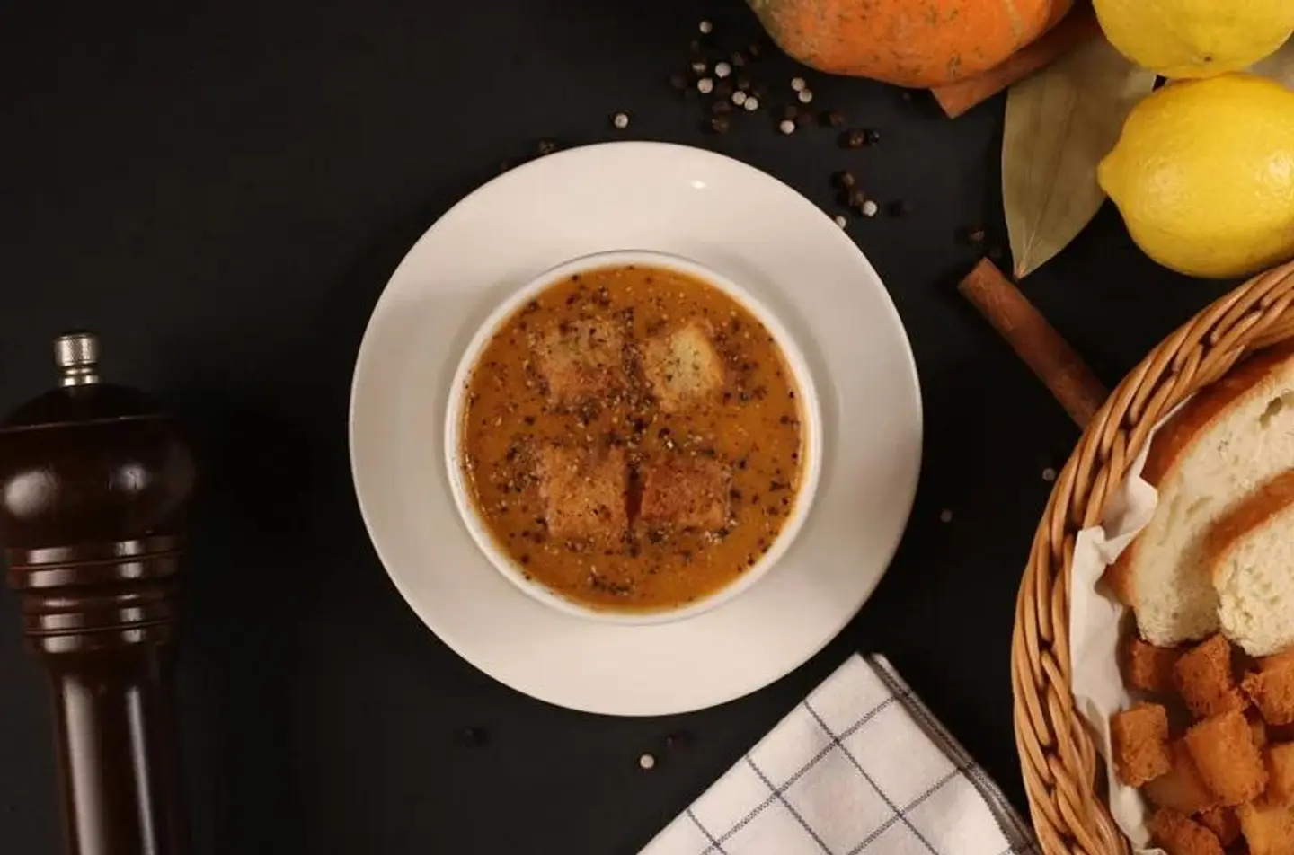 شوربة العدس