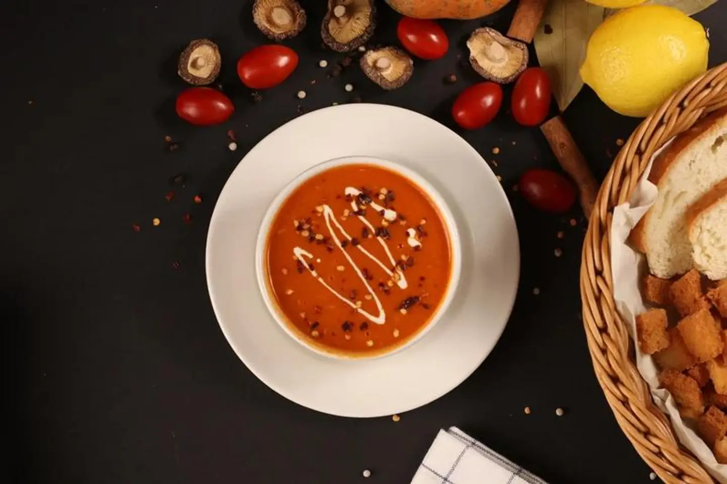 شوربة الطماطم