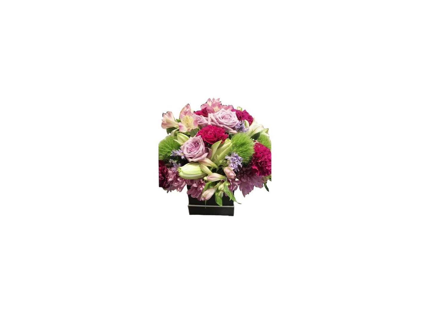 Rose Flowers Box With Chris And Liliom
