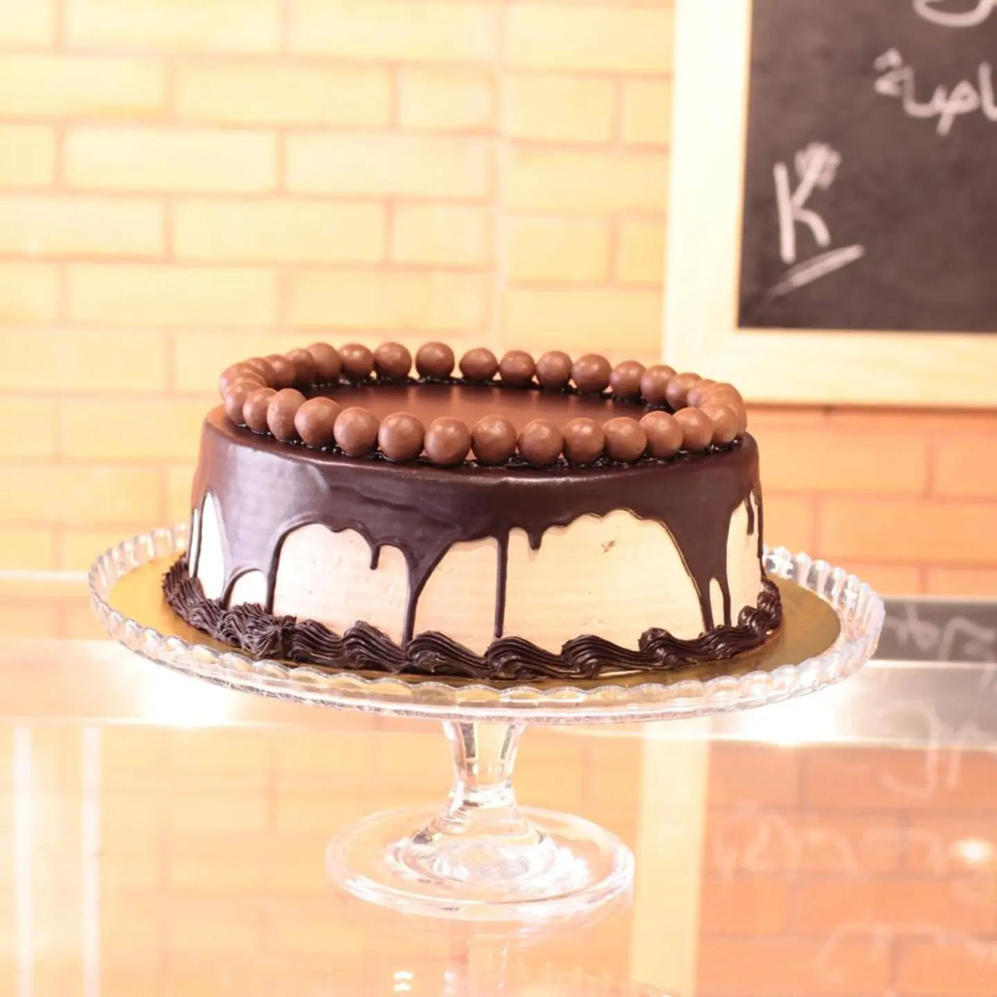 كيك المالتيزر دائري