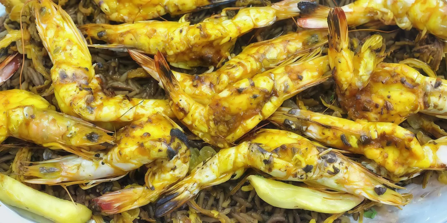 جمبري مشوي مع الأرز