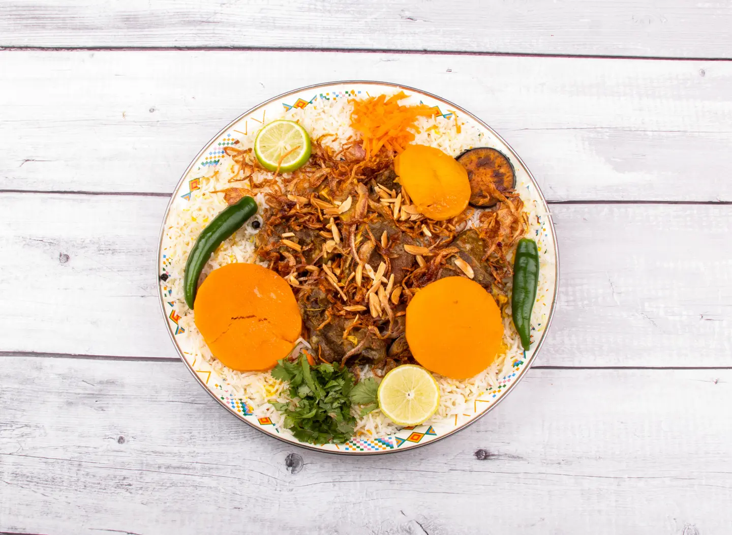 مكموت الحاشي