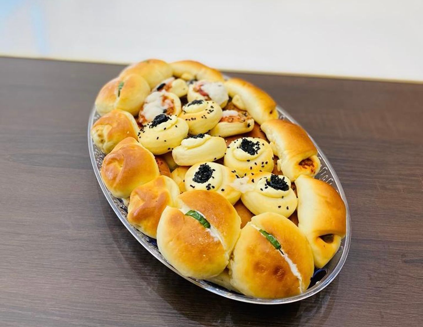 فطاير مشكل وسط