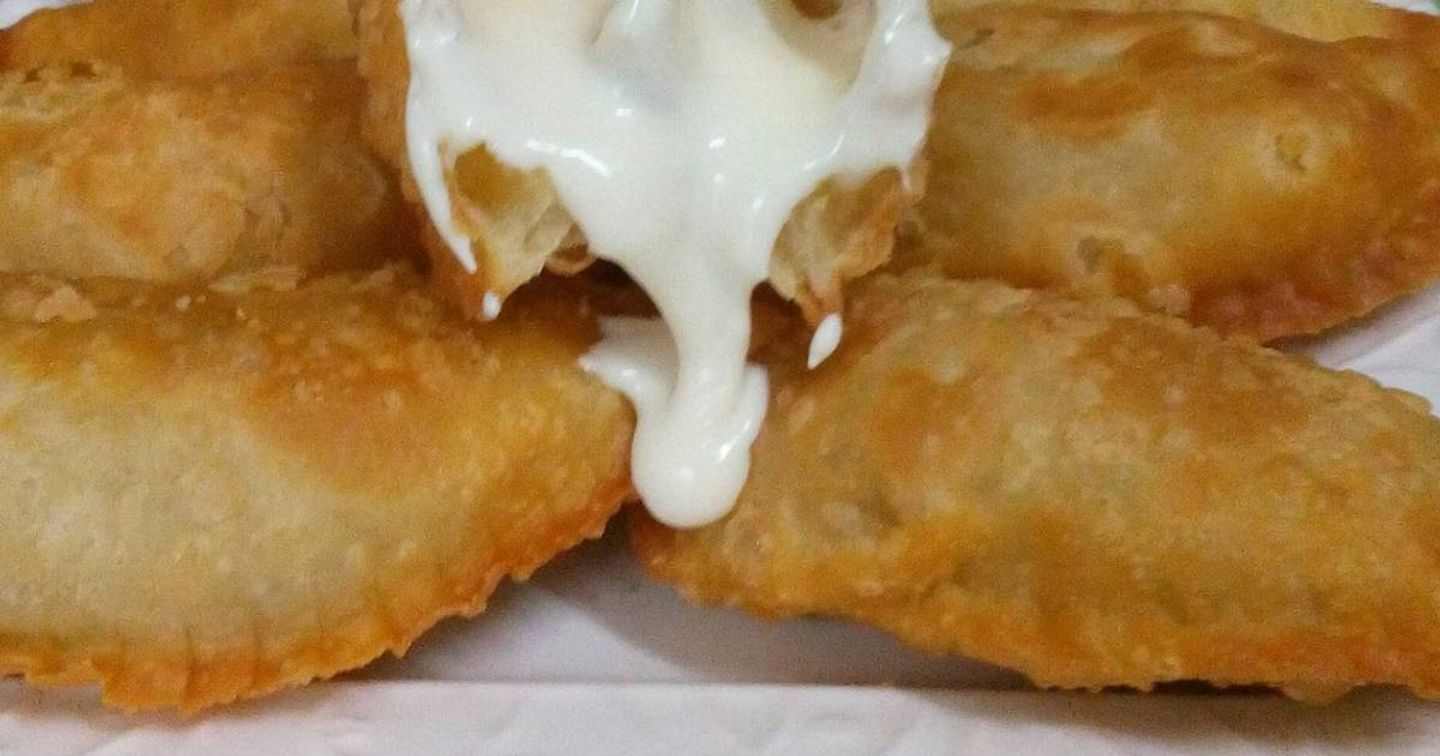 فطائر جبنة سائلة