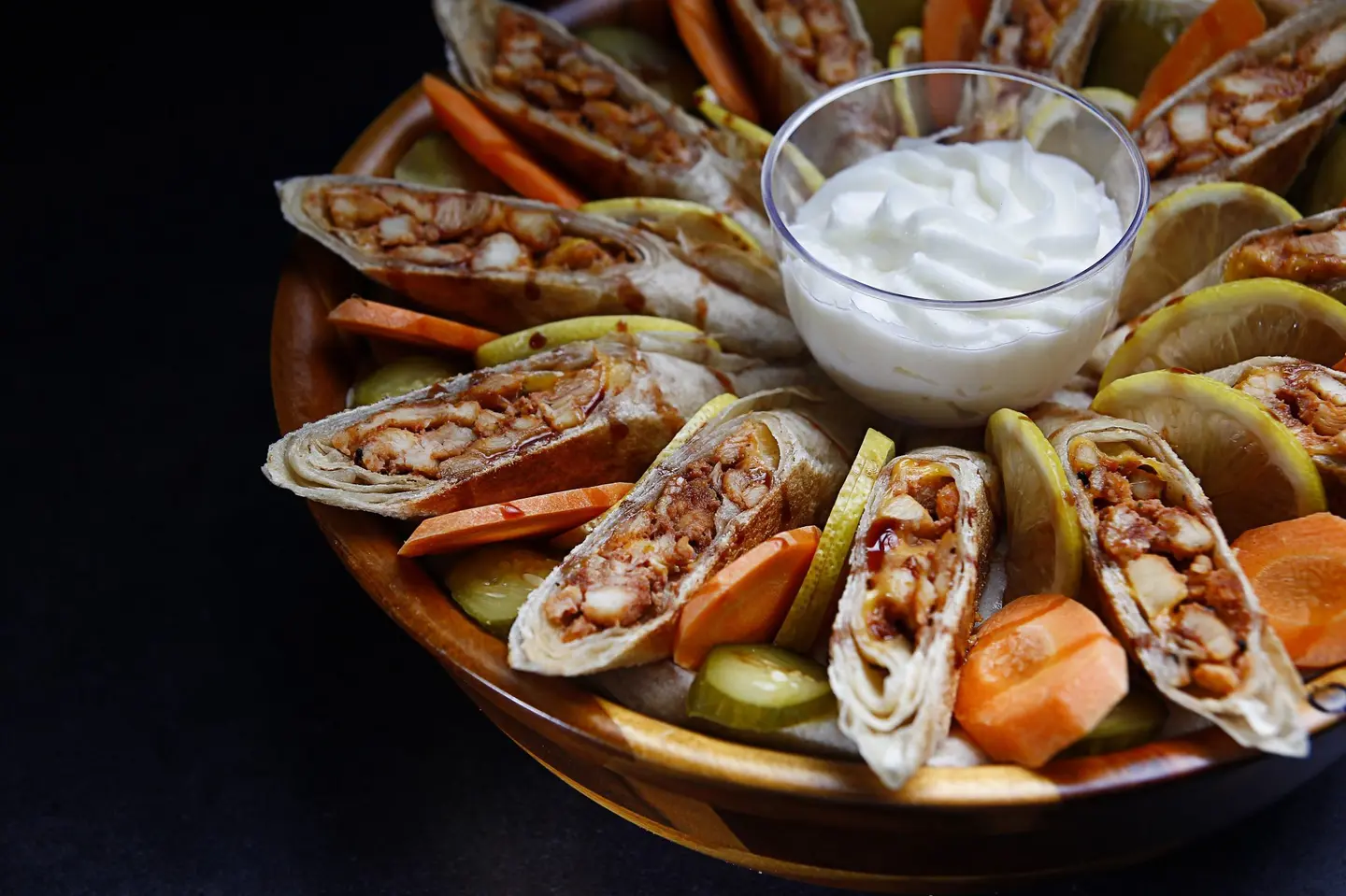 صحن عربي صغير بالجبنة