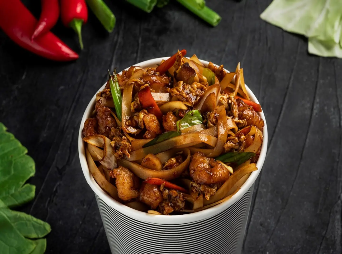 نودلز باد تاي  - Pad Thai Noodles Chicken