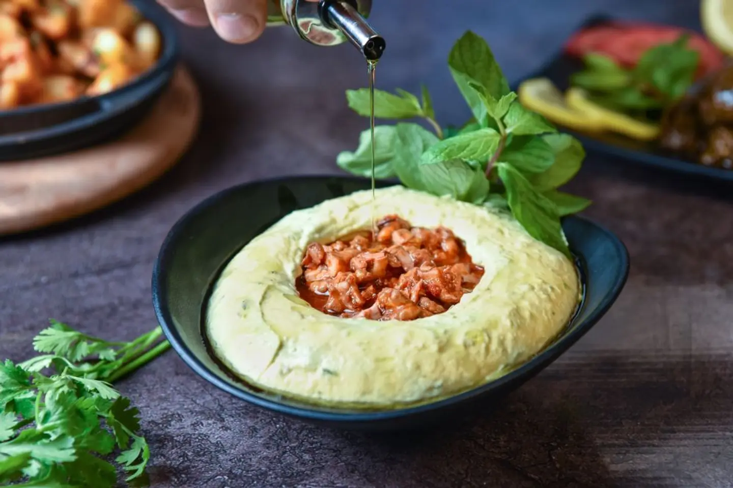 Hummus Bil Habaa