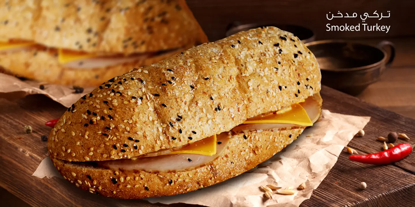 Smoked Turkey With Brown Baguette