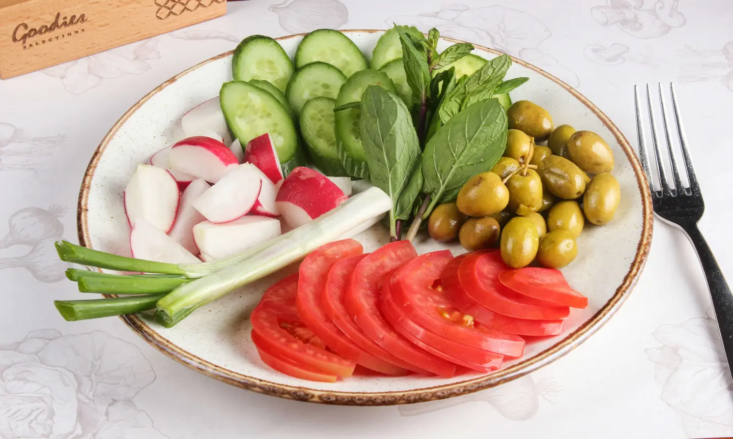 Fresh Vegetable Plate