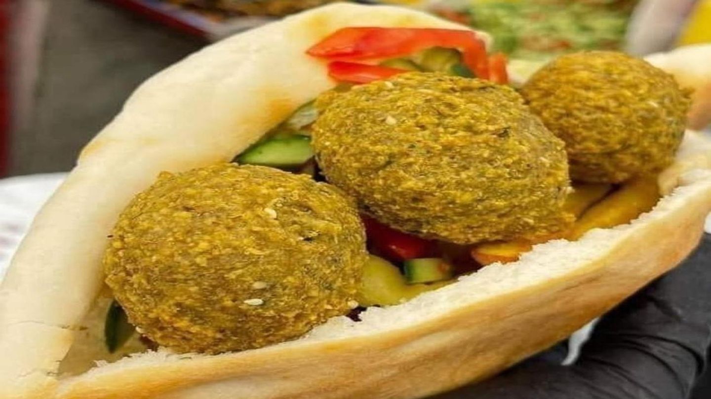 ساندوتش فلافل النزهة