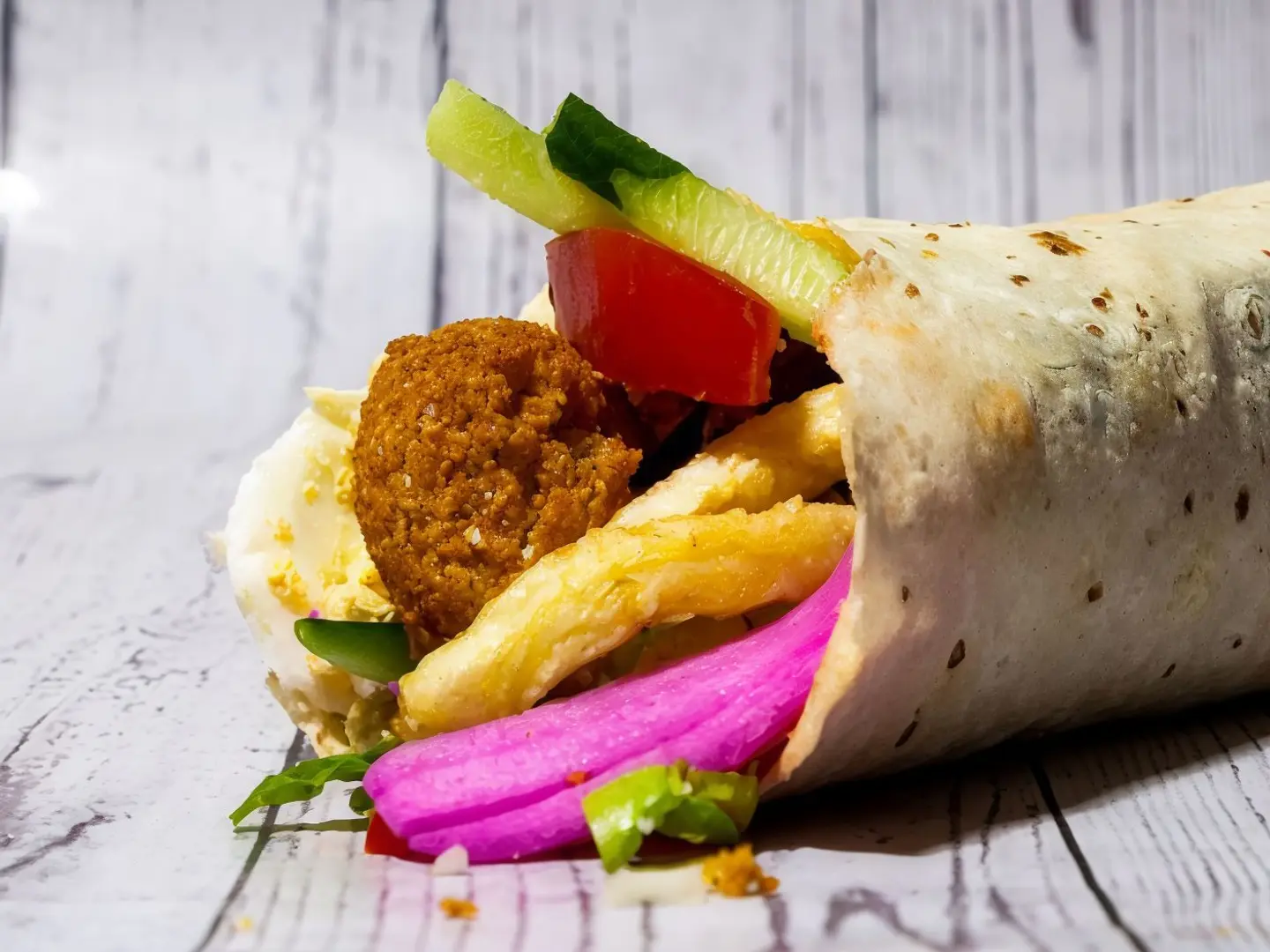 ساندويش فلافل مشكل ملكي