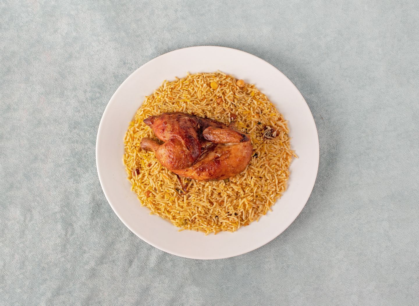 نص حبة دجاج شواية كلاسيك مع أرز بسمتي برياني