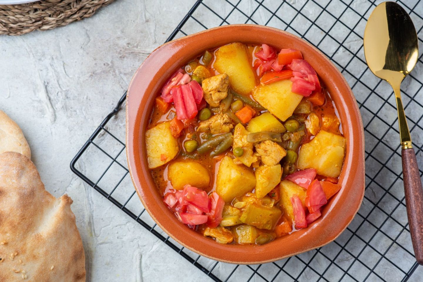 طاجن خضار مشكل