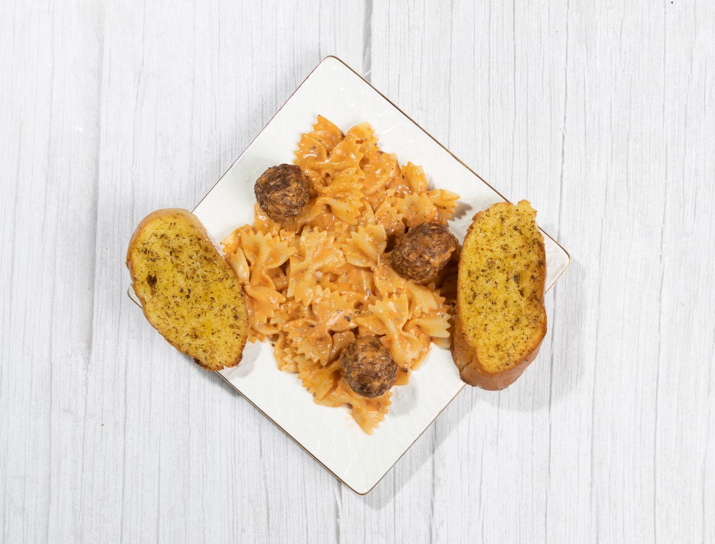 Mix Sauce Pasta