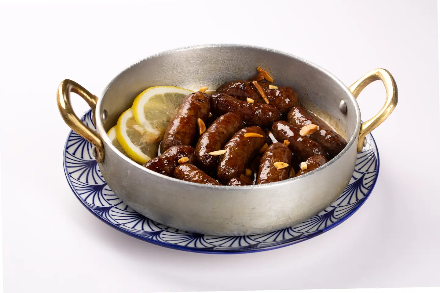 مقانق