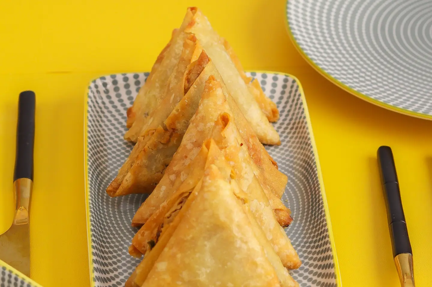 سمبوسة ماش