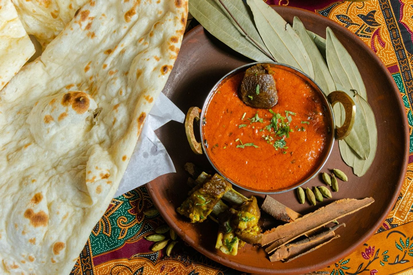كاري لحم