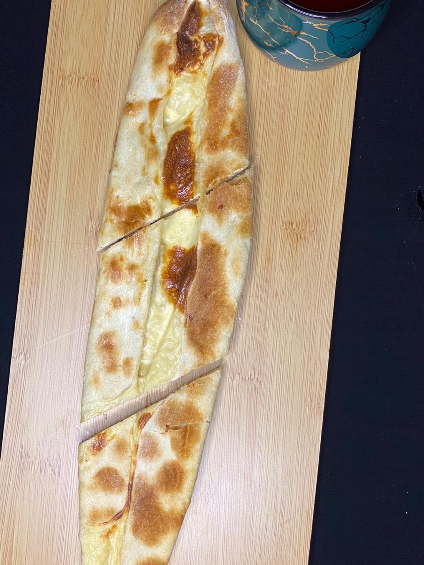 فطيرة جبن سائل