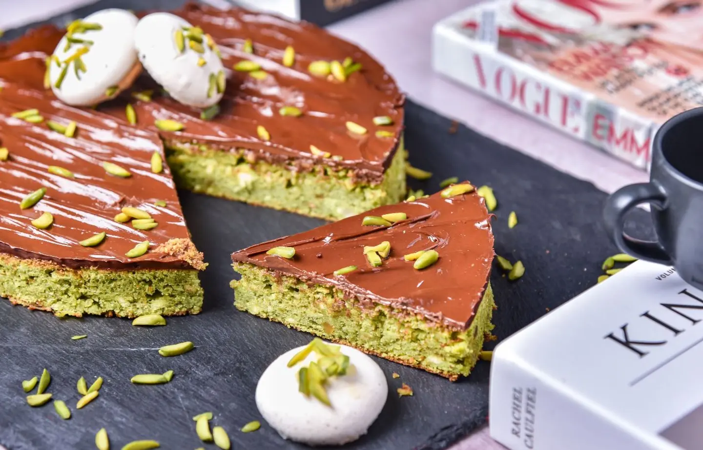 Nutella With Pistachio Cake