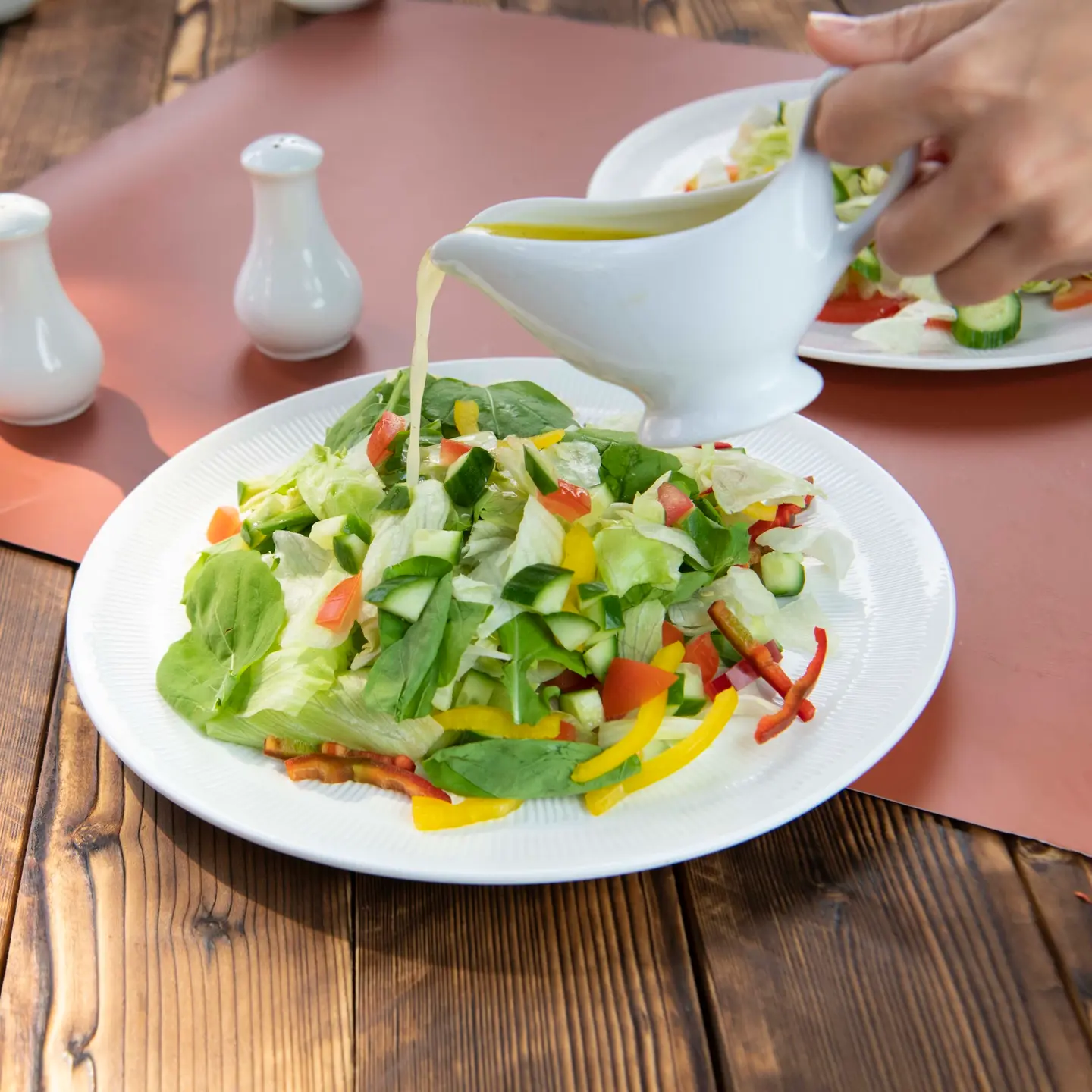 Mesta Salad