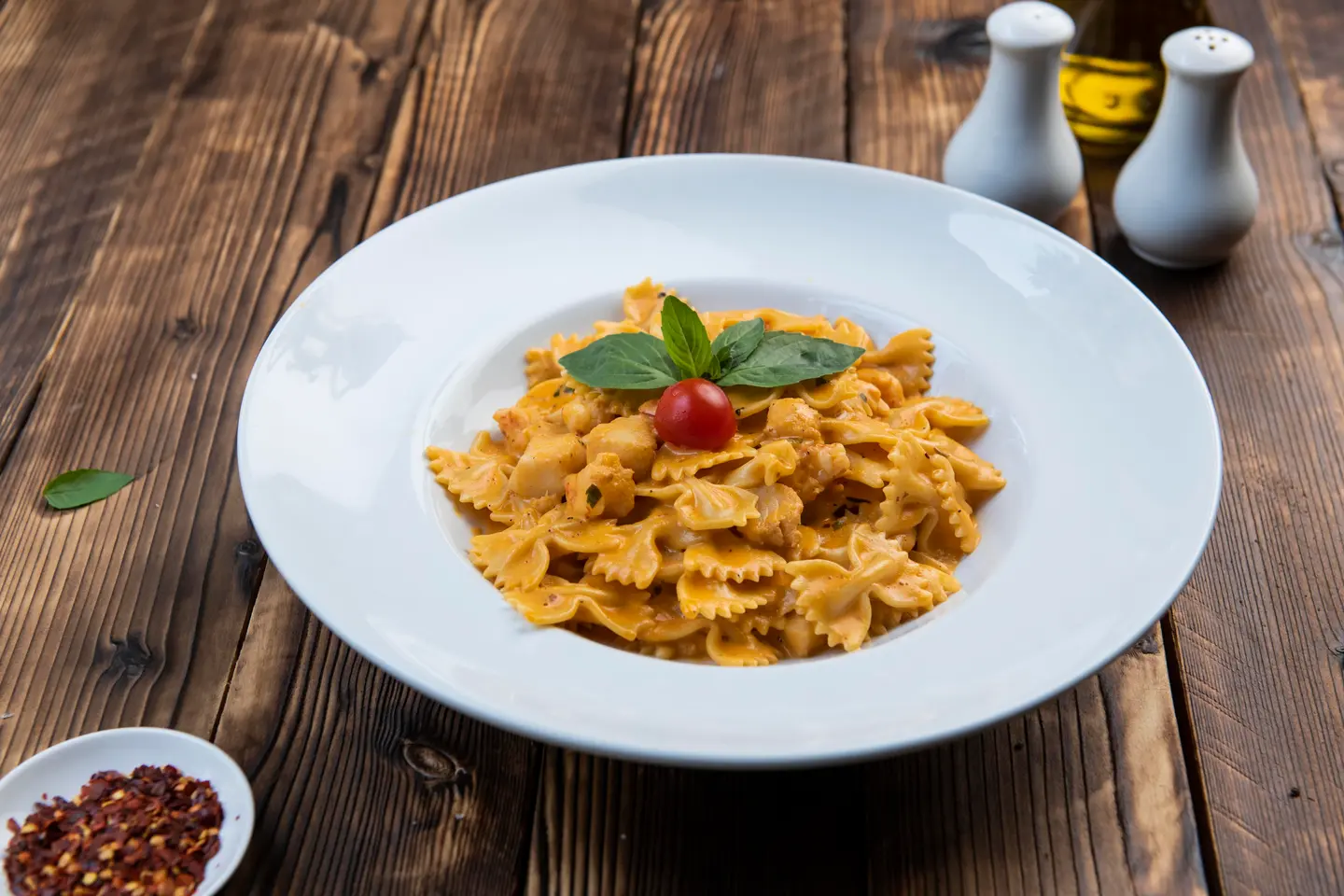 Farfalle Marinara