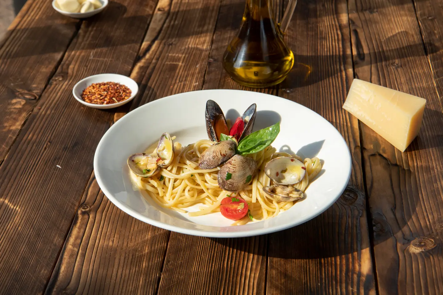 Linguine With Italian Clams & Mussels