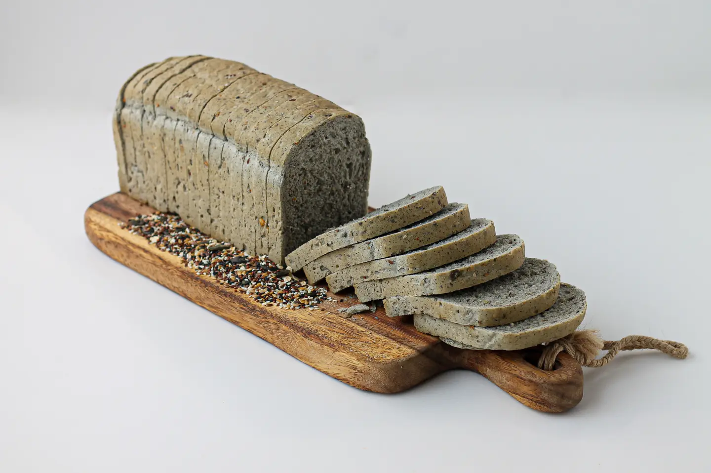 Cereal Bread With Seeds 600 Gm
