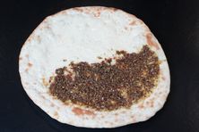 فطيرة زعتر بالجبن