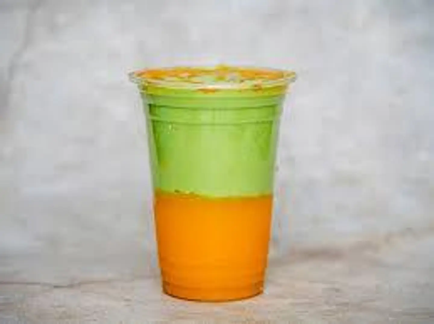 افوكادو مع منجا