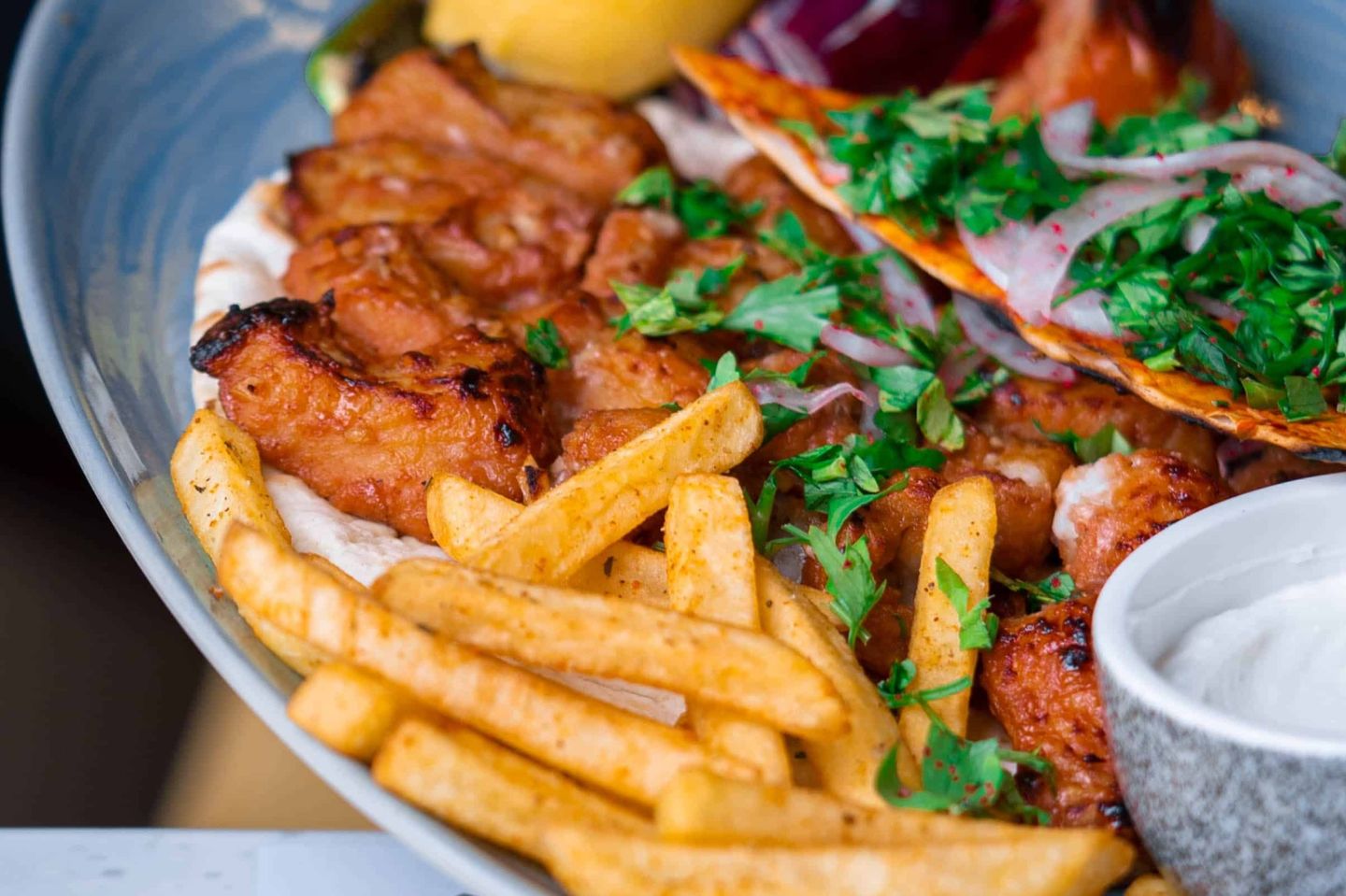 طاووق سمك