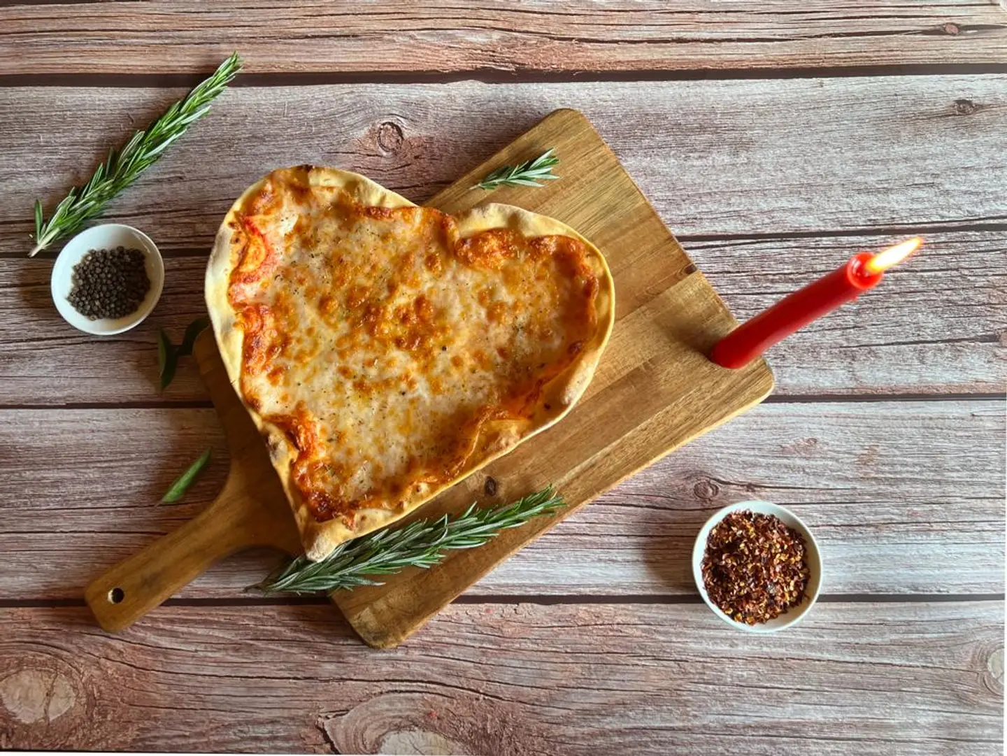 Margherita Heart Pizza