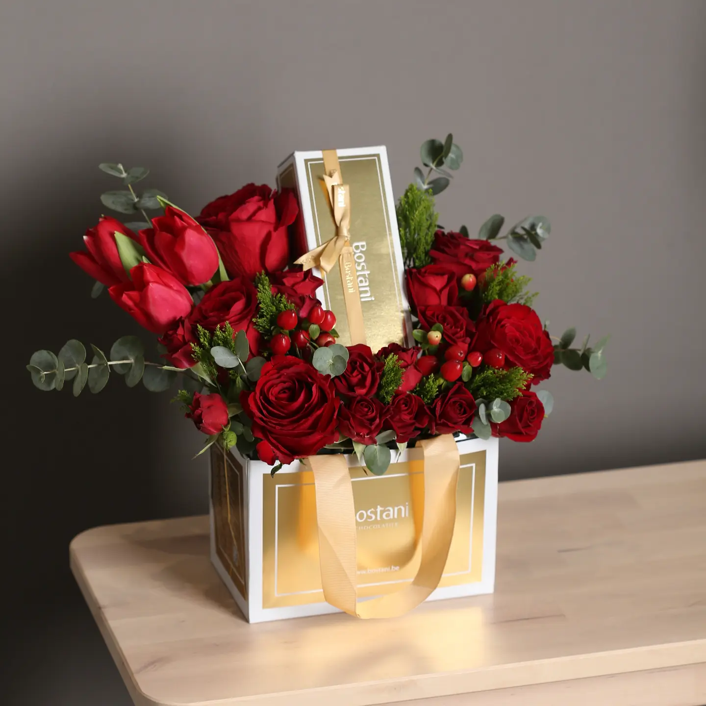 Bostani Chocolate Bag With Red Flowes 6